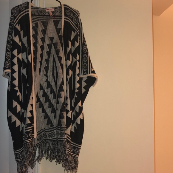Poof! Sweaters - Black and White Kimono Sweater